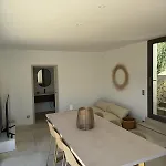 Le Mazet, Dependance Au Coeur De La Garrigue Feriehus *